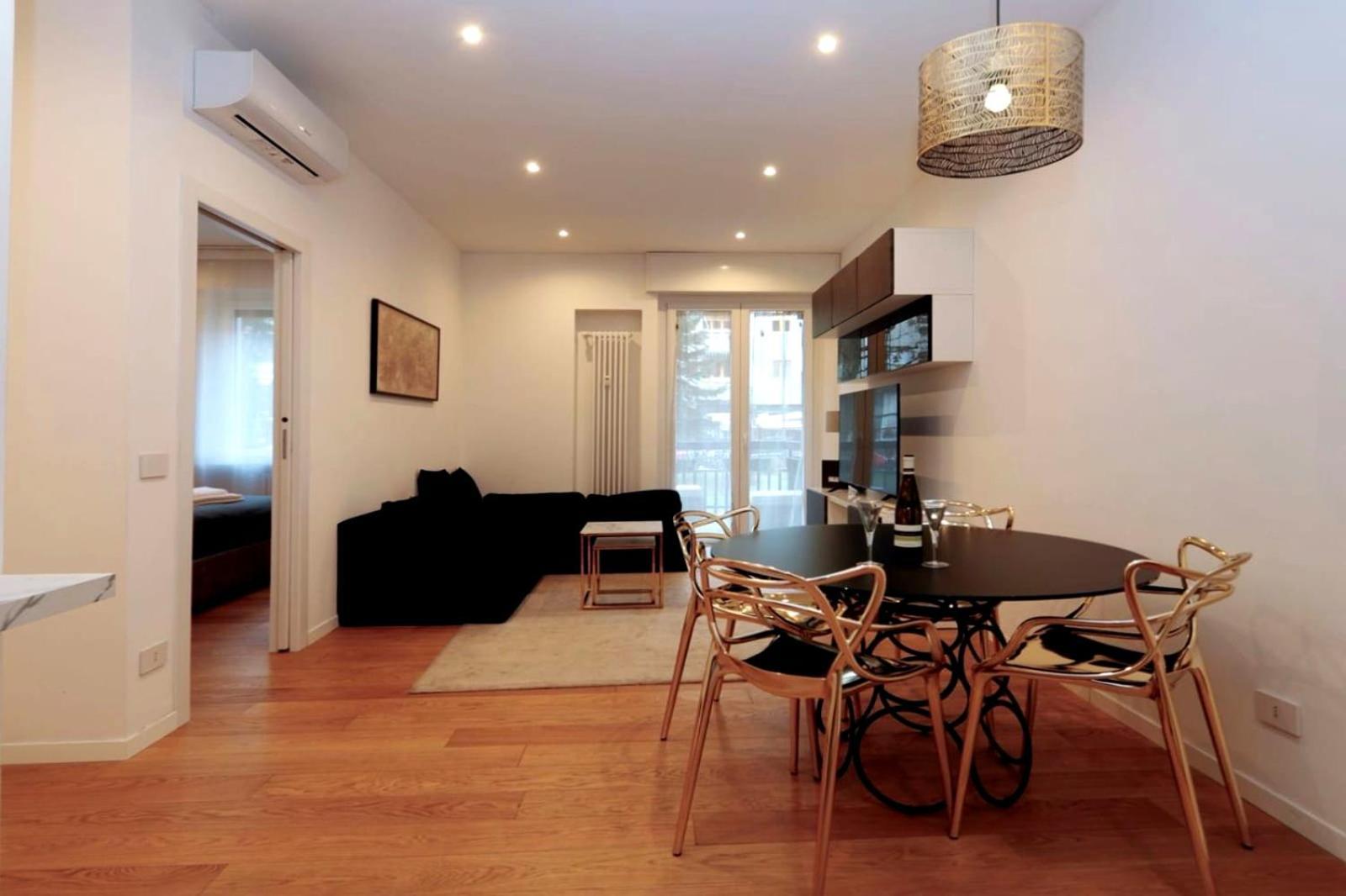 Cozy Apartment Between Sempione, City Life And Mico ! Milan Exterior photo